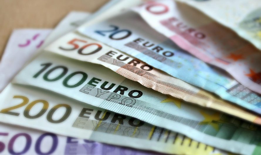 Euro Back Above Parity And Dollar Dips After Inflation Surge